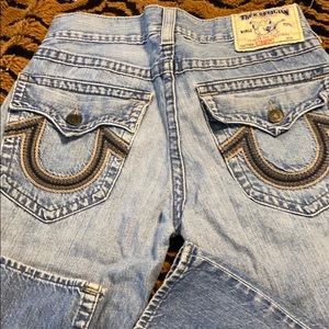 Cuuuuteeee! Like new jeans true religion jeans